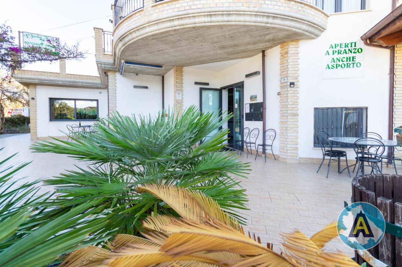 Isola Felice Hotel Silvi Paese Exterior foto